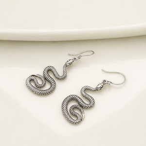 Boucles d'oreilles pendantes vintage en forme de serpent, plaquées or, en laiton, bijoux de mode unisexe, motif animal - Product Image 3