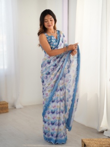 Sari de chinnon azul con estampado digital de diseño floral para mujer, ideal para bodas, con diseño estampado. - Product Image 1