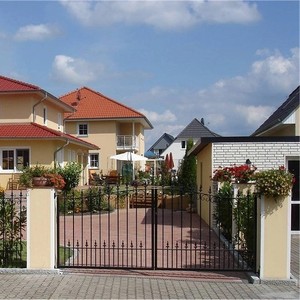 Puerta Batiente Manual de Doble Hoja con Recubrimiento en Polvo Estilo Europeo KHP para Villa, Duradera y de Fácil Instalación - Product Image 3