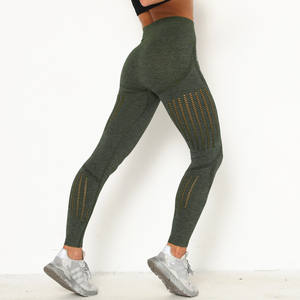 Leggings de yoga sans couture taille haute, effet push-up, pour le sport et le fitness, en tissu tricoté doux, contrôle du ventre - Product Image 4