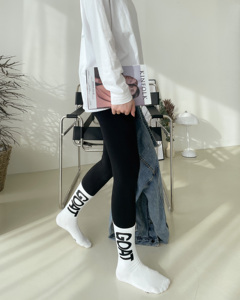 Chaussettes GOAT pour femmes, mélange de coton, respirantes, pour usage quotidien, style classique, imprimé lettres, chaussettes tricotées, toutes saisons - Product Image 5