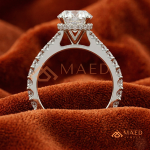 แหวนหมั้นเพชรโมอิสซาไนต์ทรงรี เงินแท้ 925 ชุบทองคำขาว VVS1 แหวนแต่งงานเพชรเลี้ยงในห้องปฏิบัติการสำหรับผู้หญิง - Product Image 2