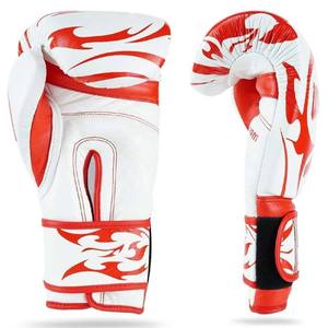 Gants de boxe en cuir de haute qualité, logo personnalisé, gants de sparring, impression par sublimation à bas prix, gants de boxe durables - Product Image 3