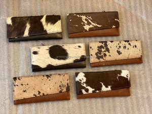 Nouveaux vrais cheveux faits à la main sur cacher portefeuilles pour femmes portefeuille mince à deux volets en cuir Snap fourrure pochette sac à main vraie vache cacher fourrure sac à main portefeuille - Product Image 4