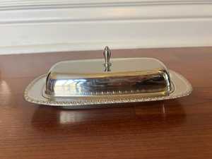 Beurrier de luxe en acier inoxydable avec couvercle – Rangement moderne pour la cuisine - Product Image 3