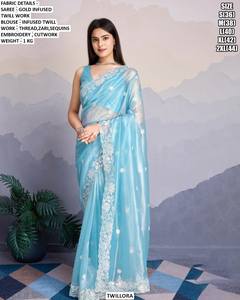 Sari de Boda Tradicional Zivara Sky Gold Infused, Absorbente de Humedad, Antiarrugas, para Invierno - Product Image 1