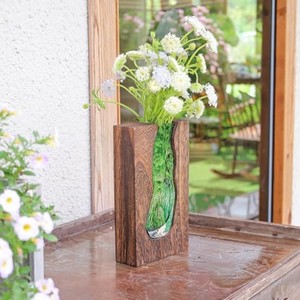 Vase décoratif contemporain en bois de teck écologique léger avec incrustation de verre |   Pot de fleurs artisanal Aqudus Saleem en gros - Product Image 3