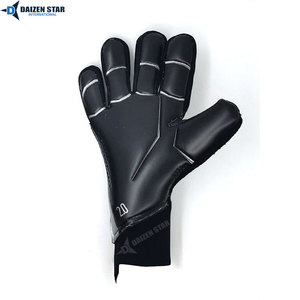 Daizen Star Football Goalkeeper Sports Gloves Wrist Length Latex High Lightweight Breathable Casual Design White Blue Green - Product Image 6