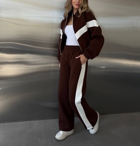 Survêtement en molleton à motif chevron, veste zippée intégrale, pantalon coupe droite, sweats à capuche, coupe décontractée, tenue décontractée d'automne, vente en gros, logo personnalisé - Product Image 5