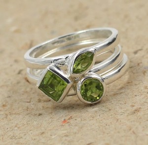 Natural Peridot Multi Stone Silver <b>Ring</b> 925 Sterling Silver Handmade Leaf Design <b>Green</b> Gemstone Statement <b>Ring</b> - Product Image 2