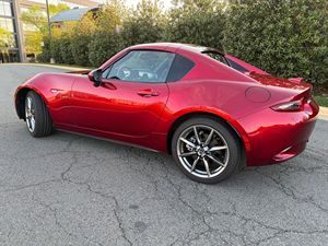 Auto Usado en Buenas Condiciones, Mazda MX-5 Miata RF Grand Touring Convertible 2023, Listo para Enviar - Product Image 4
