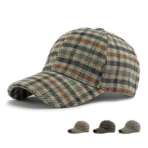 หมวกเบสบอลลายสก็อตผ้าสักหลาดสำหรับฤดูหนาว หมวกแก๊ปแบบกำหนดเอง หมวกพ่อ 6 แผง คุณภาพสูง พรีเมียม ปักโลโก้แบบพัฟฟ์ ผ้าฝ้าย ขายส่ง - Product Image 5