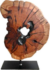 Sculpture d'art en bois organique, décor de table artisanal avec des fissures naturelles et une remplissage en résine, pour un intérieur moderne et minimaliste. - Product Image 3