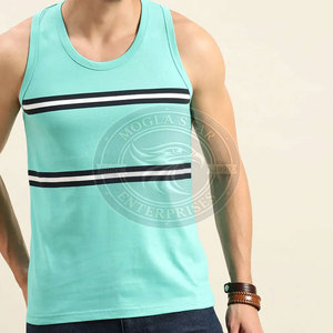 เสื้อกล้ามผู้ชายไซส์ใหญ่คุณภาพสูงสำหรับออกกำลังกาย ผลิตจากผ้าโพลีเอสเตอร์/คอตตอนผสม ยืดหยุ่นได้ดี ดีไซน์ไร้แขน เหมาะสำหรับการฝึกซ้อมฟิตเนส - Product Image 4