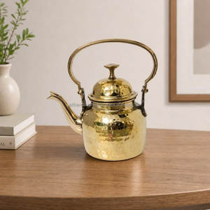 Tetera Comercial de Latón sin Costuras – Hervidor de Té Fácil de Sanitizar para Catering de Ritmo Rápido – Proveedor Directo B2B India - Product Image 1