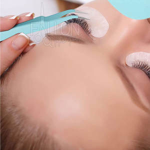 Pince à cils droite pour l'isolation et la séparation des cils, légère et confortable pour une utilisation prolongée - Product Image 2