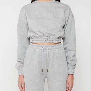 Ensemble sweat à capuche et jogging personnalisé pour femme en coton French Terry, survêtement épais style streetwear, fabricant de vêtements OEM en gros - Product Image 4
