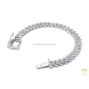 Pulsera Cubana Totalmente Cubierta de Diamantes con Brillantes Moissanites y un Atractivo de Moda Urbana de Lujo - Product Image 3