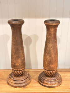 Ensemble de 2 bougeoirs vintage en bois tourné, style rustique bohème, pour bougies coniques, 12,5 pouces de haut - Product Image 2