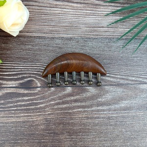 Masseur facial Gua Sha en bois rustique écologique avec artisanat en bois d'acacia massif pour la relaxation musculaire - Cadeau du Nouvel An - Product Image 3