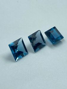 Topacio Azul Londres Natural, Corte Cojín, 7,8 mm, 8,05 Quilates, Gema Suelta para Joyería - Product Image 2