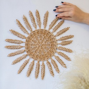 Decoración colgante de ratán con forma de flor, estilo bohemio, decoración de pared para sala de estar, dormitorio, guardería y decoración de acentos para el hogar. - Product Image 2