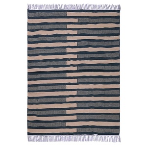 Alfombras Kilim de diseño de algodón 100% más vendidas, alfombras Kilim bordadas de calidad superlativa, alfombras de felpa para dormitorio y sala de estar - Product Image 1