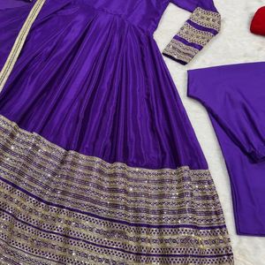 Salwar Kameez de Seda Morada para Mujer, Traje Tradicional Étnico Largo hasta el Suelo, para Bodas y Fiestas, Corte Regular, Elástico, India - Product Image 4