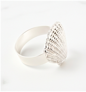 Anillos para Servilletas de Acero Inoxidable Plateado con Diseño de Concha Marina para Decoración de Mesa de Boda, Artículos de Cocina - Product Image 1