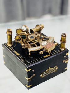 Sextant Nautique en Laiton, Instrument de Navigation Vintage, Cadeau Maritime Personnalisé, Décoration Marine Antique, Cadeau pour Explorateur et Capitaine - Product Image 2