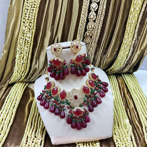 Ensemble de collier ras du cou Kundan lourd perle indienne pour filles femmes AD CZ dos Minakari laiton plaqué or ethnique pour tenue de fête - Product Image 1
