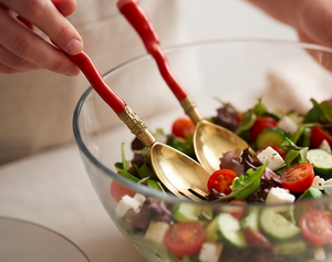 Ensemble de couverts en laiton avec finition plaquée or, parfaits pour les hôtels, les restaurants et les occasions de mariage. - Product Image 5