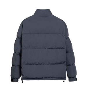 Blouson d'hiver matelassé surdimensionné pour homme, col montant à capuche, logo personnalisé sur le devant, coque en soie respirante, chaud, unisexe, 2026 - Product Image 4