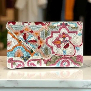 Pochette perlée faite à la main, prix abordable, sac de soirée de créateur pour femme, idéal pour mariage, fête et occasions festives - Product Image 2