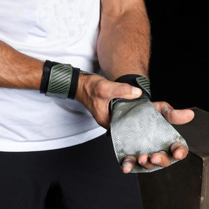 Guantes de Neopreno y Cuero Personalizados para Cross Training y Levantamiento de Pesas, Agarre Antideslizante, Equipo Deportivo para Ejercicios y Dominadas - Product Image 6