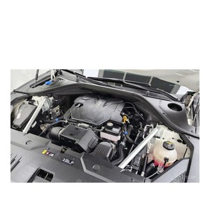 Genesis GV70 2.5T AWD 2024, SUV a Gasolina con 29,627 km, Emisión Euro V, Caja de Cambios Automática, Asientos de Cuero, Cámara Trasera, Volante a la Izquierda - Product Image 6