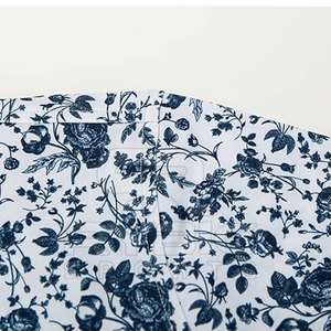 Chemises polo imprimées extensibles pour hommes actifs recherchant confort, performance et vêtements pour un usage quotidien - Product Image 4