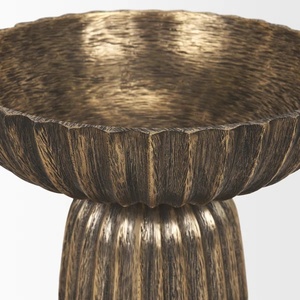 Cuenco de Pedestal de Bronce Antiguo - Centro de Mesa de Metal Acanalado Hecho a Mano con Textura Acanalada para Decoración del Hogar y Hoteles - Product Image 2