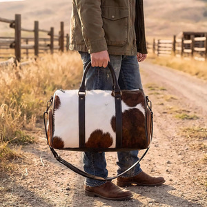 Bolsas de viaje de cuero genuino de vaca con pelo, al por mayor, proveedor de logotipos personalizados, OEM, equipaje de moda premium, calidad de exportación - Product Image 2
