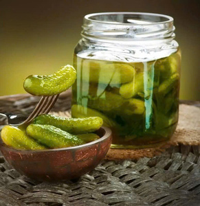 Pepinos encurtidos crujientes al por mayor - Recién cosechados, de alta calidad, ideales para distribución a granel. - Product Image 2