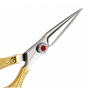 กรรไกรตัดผมมืออาชีพ สแตนเลส ใบมีดคม ด้ามจับสีทอง ประดับอัญมณีสีแดง กรรไกรตัดผมสำหรับคนถนัดขวา 28 ฟัน - Product Image 3