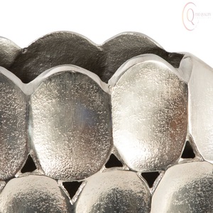 Modern Metal Tabletop <b>Vase</b> for Living Room Bedroom and Office Decor with Sleek Finish and Strong Structure - Product Image 3