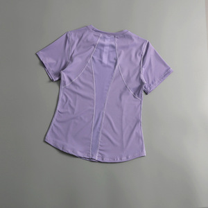 Camiseta de yoga de manga corta para mujer, de color sólido, de secado rápido, con logotipo personalizado bordado, precio de fábrica de Bangladesh y China. - Product Image 6