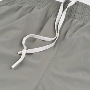 Shorts cargo pour hommes de haute qualité, multi-poches, décontractés, pour l'extérieur, en tissu de coton durable, design personnalisé, vente en gros - Product Image 3