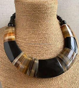 Collier en corne de buffle fait à la main pour femmes Bracelets à la mode à longue chaîne pour la fête Wending par Falak World Export - Product Image 4
