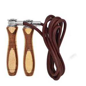 Cuerda de Saltar de Boxeo de Alta Calidad con Mango de Madera y Cuero, Portátil, Longitud Ajustable para el Hogar y el Gimnasio - Product Image 1