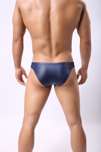Bañador de hombre azul marino, estilo safari, con logo frontal a cuadros, microelástico, 100% poliéster, antiarrugas y de secado rápido. - Product Image 6