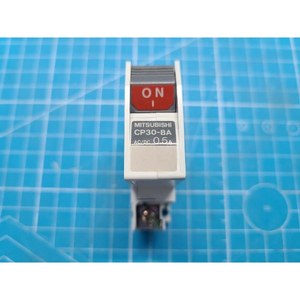 Disjoncteur monophasé Mitsubishi CP30-BA 1P 0.5A – Pièce détachée d'équipement semi-conducteur d'occasion - Product Image 5