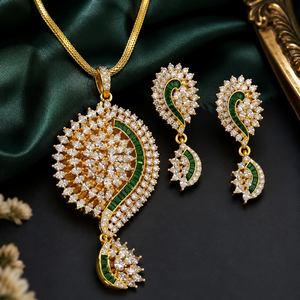 LISAJEWELLERS - Juego de Collar y Aretes de Lujo con Diseño de Hojas de Paisley en Color Verde Esmeralda, Chapado en Oro y Latón con Circonitas, Joyería para Novia - Product Image 3