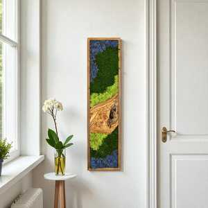 Panel de Arte Mural de Madera Natural con Musgo y Resina Epoxi, Decoración de Musgo Preservado Hecha a Mano, Arte Mural Vertical con Marco de Madera Inspirado en el Bosque Rústico - Product Image 4